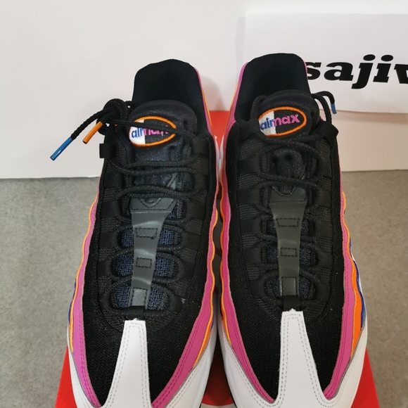 Nike Air Max 95 Essential - Picture 3 of 7